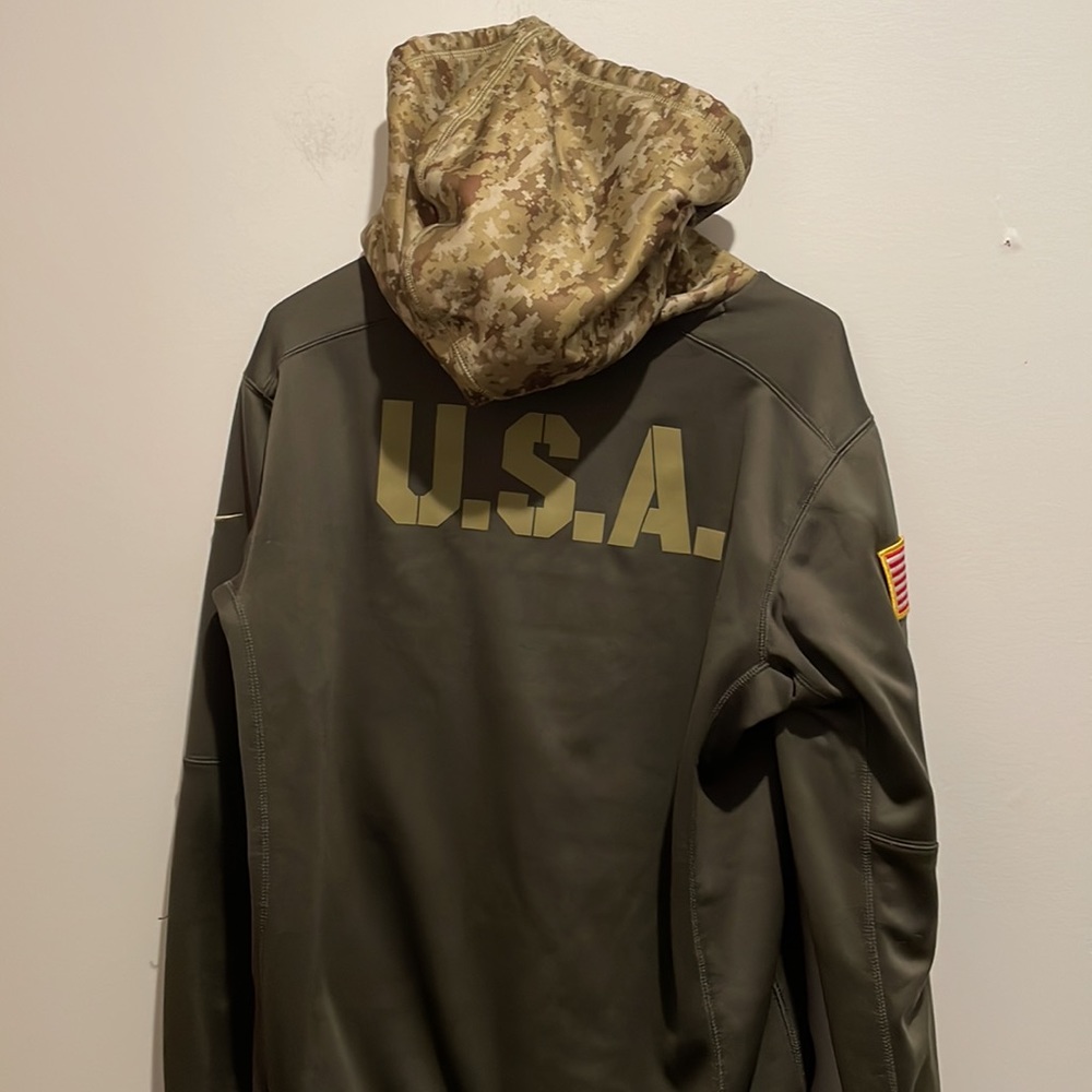Eagles Military Sweatshirt - Picture 5 of 5